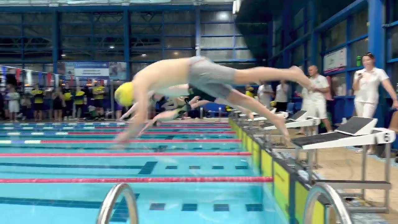 Wiltshire county championships 100m freestyle heat