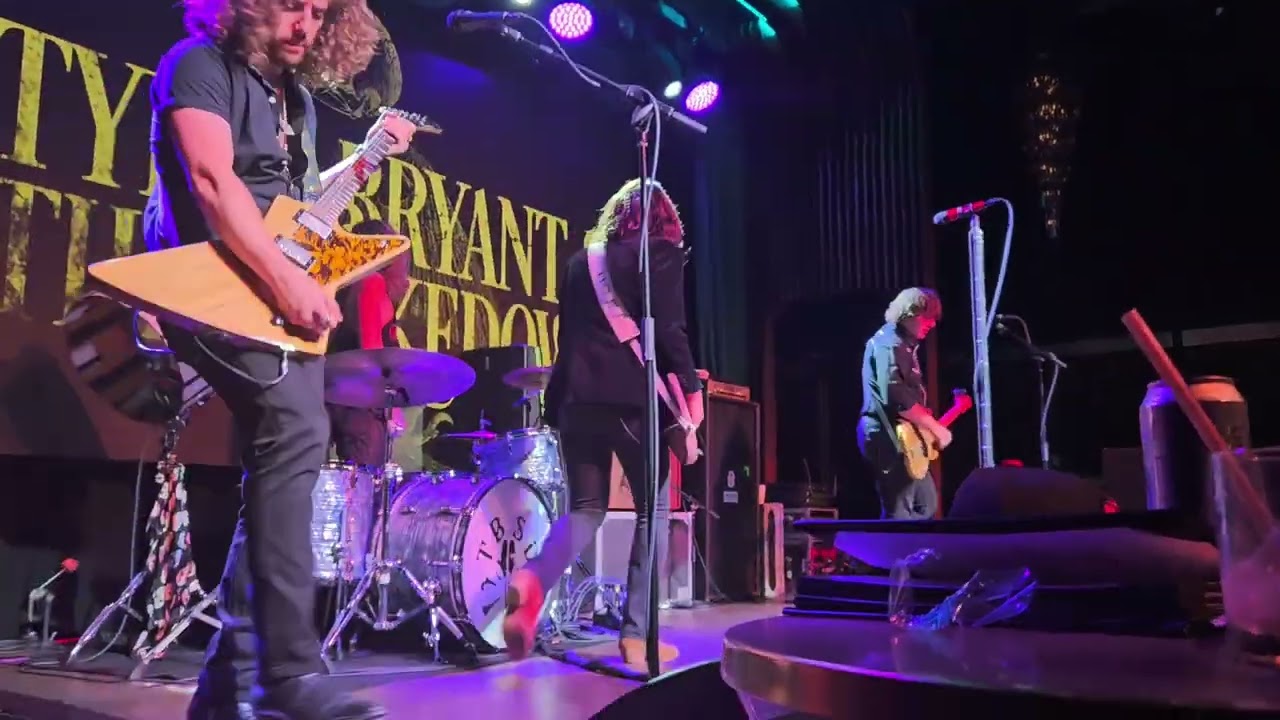 Tyler Bryant and the Shakdown at Barnato