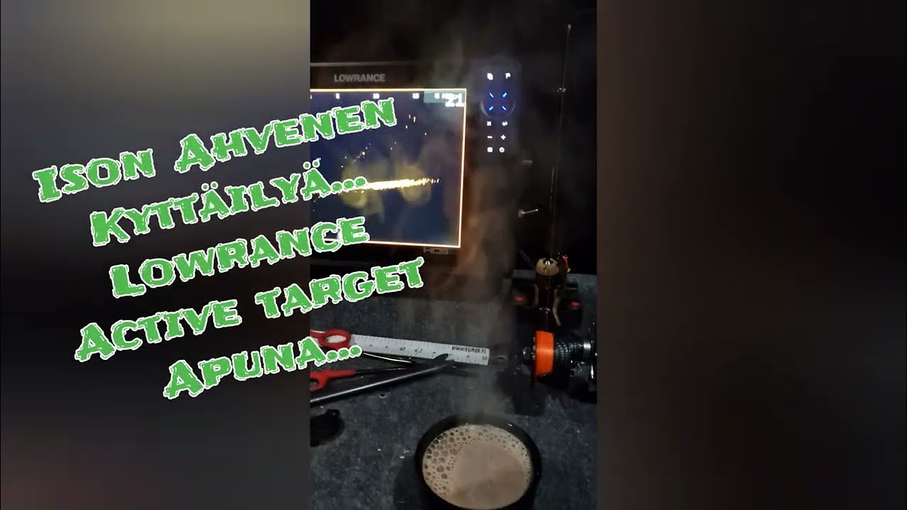 Pilkkikopissa ison ahvenen kyttäystä ja kaakaon hörppimistä.