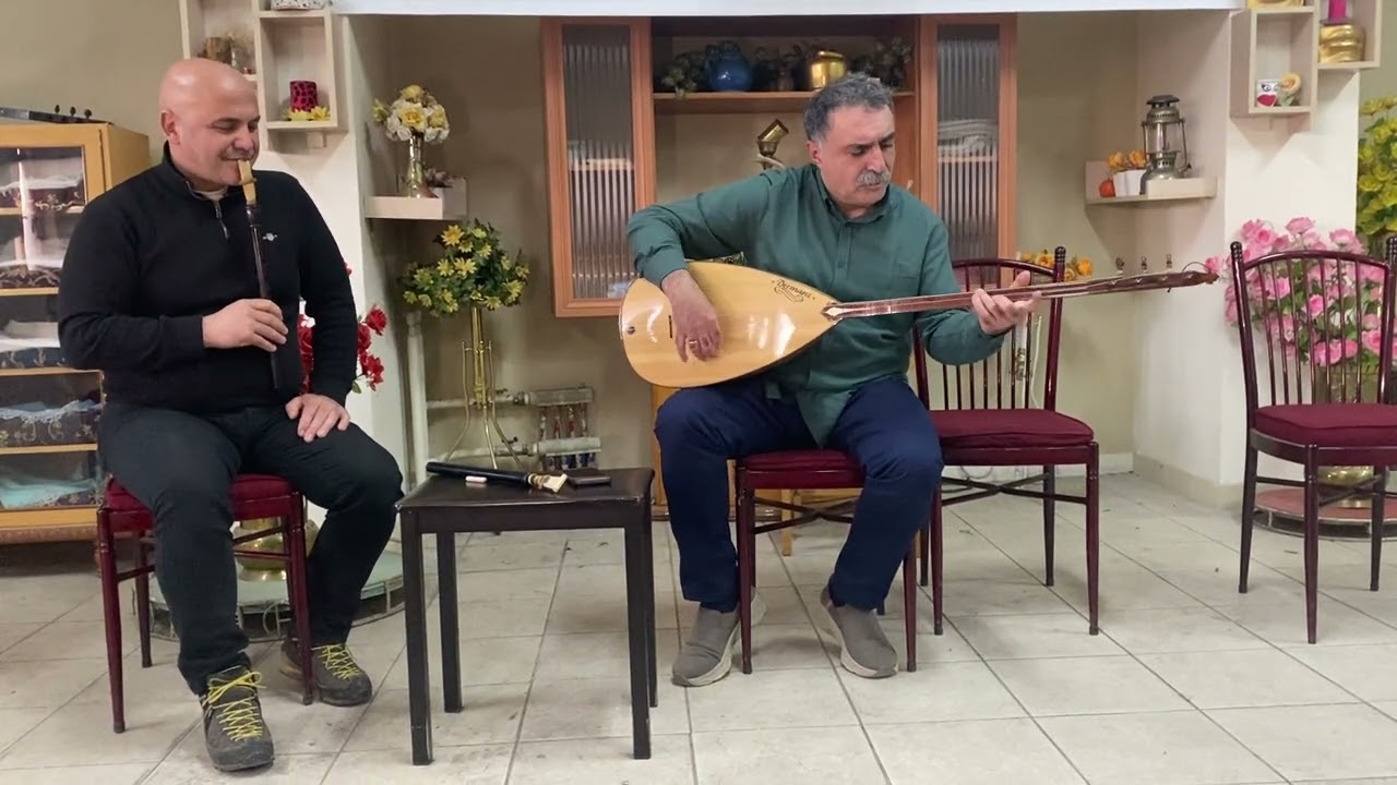 ERDAL ERZİNCAN VE ZAFER TAŞDAN’DAN MÜKEMMEL BİR HALK MÜZİĞİ DİNLETİSİ.