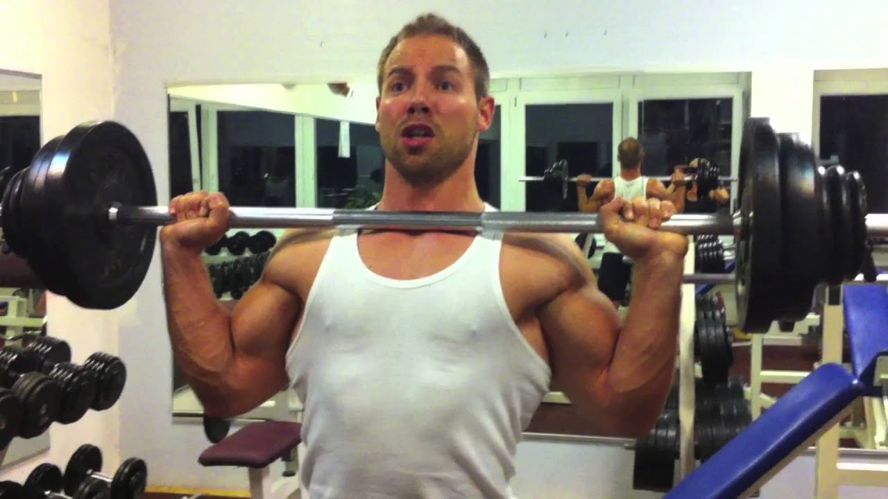 Breite Schultern bekommen wie Hulk - Military Press Training