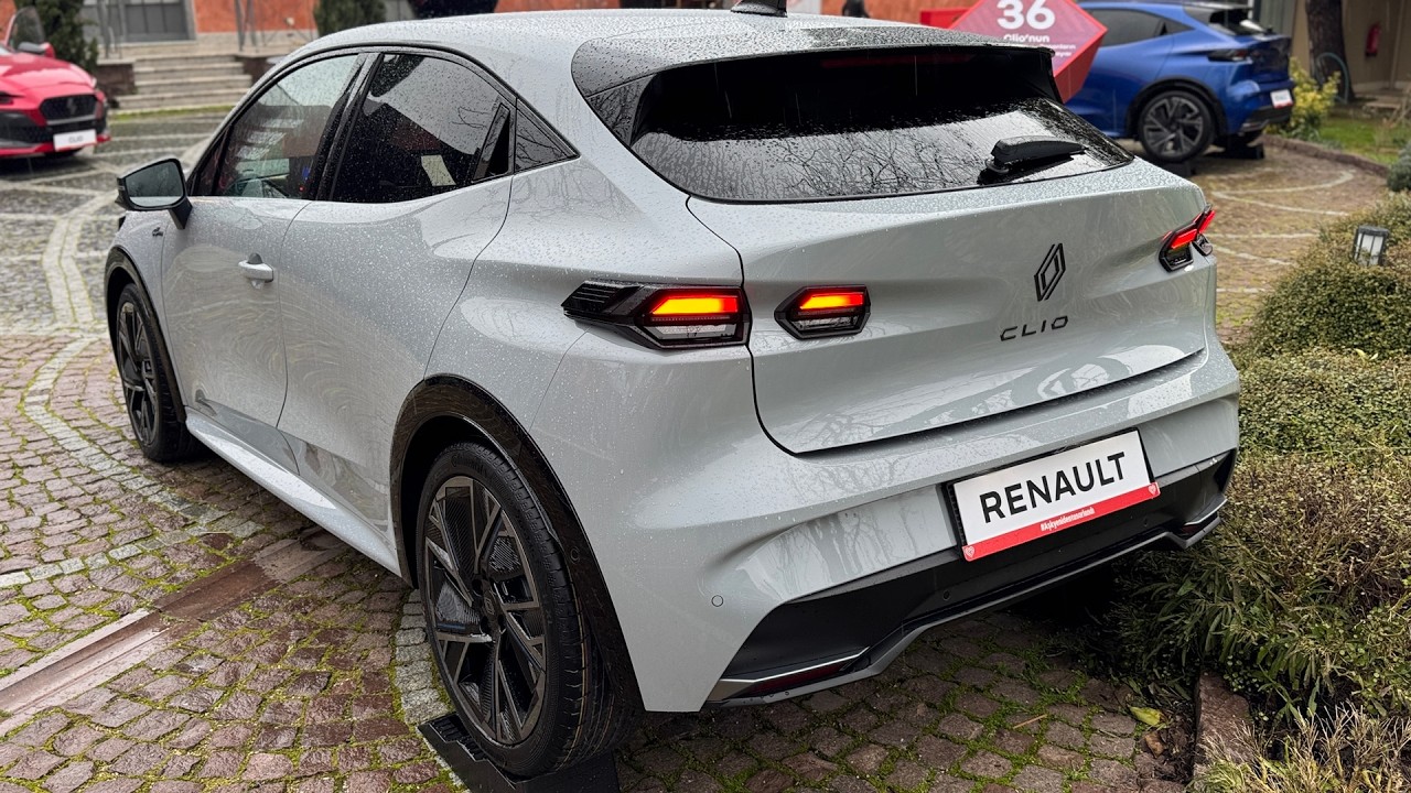 2026 Renault Clio Esprite Alpine