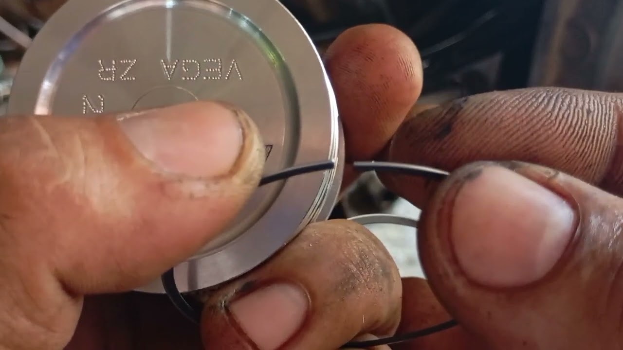 BEDA DARI YANG LAIN,,INI CARA PASANG RING PISTON MOTOR VEGA ZR/JUPITER ROBOT ALA DIAN MOTOR#tutorial