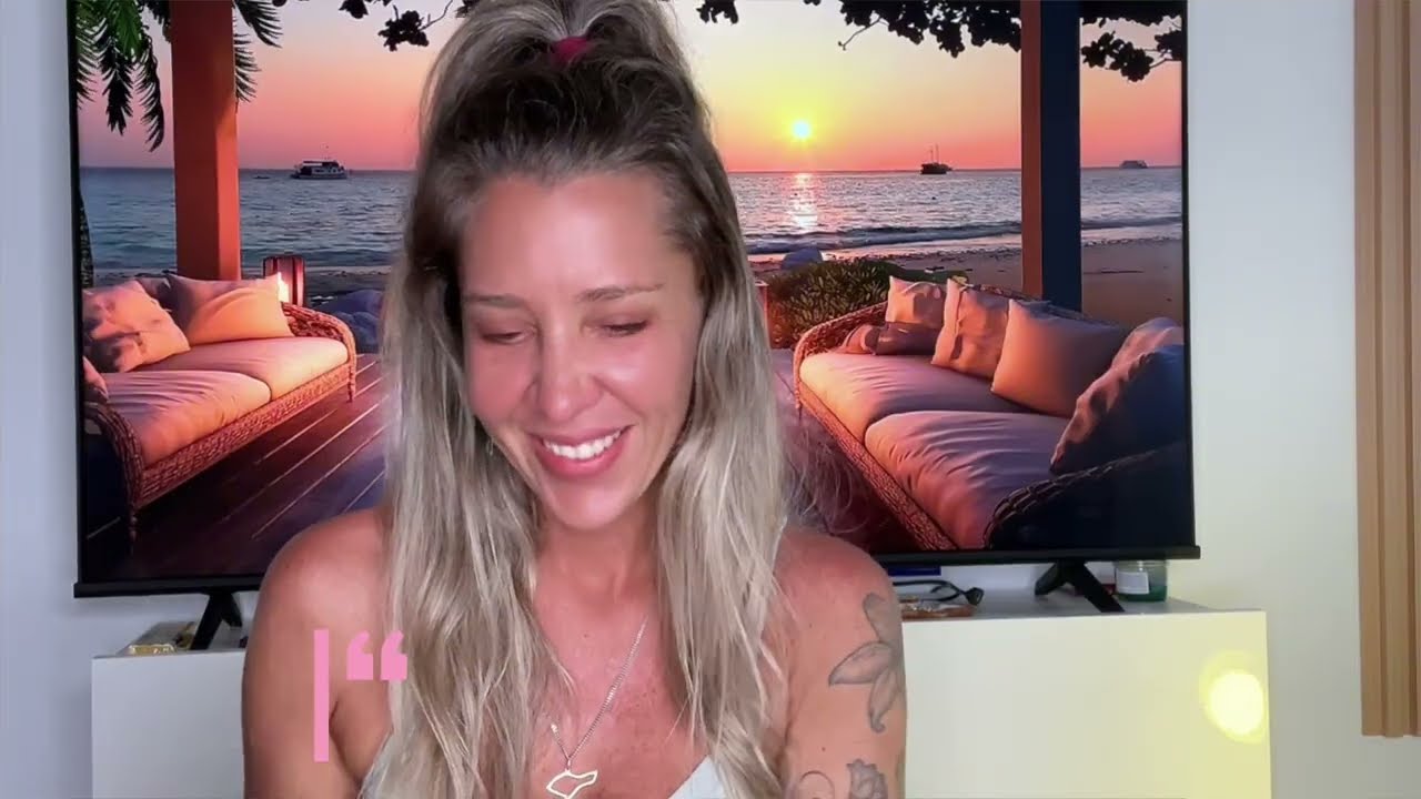 PEIXES ♓️ A HORA DO CRUSH ❤️ Caindo na real! Não vai mais segurar o que sente. Vem até você.