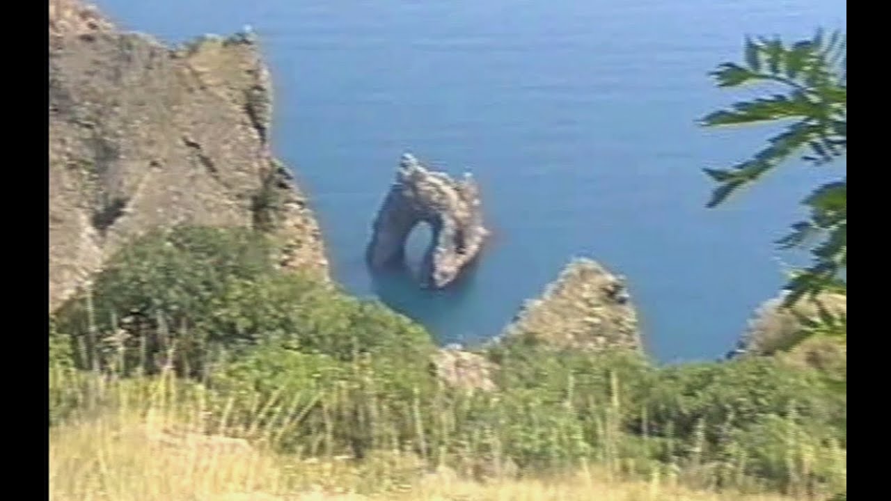 КРЫМ ,Кара-Даг.Радиалка по экотропе заповедника .Архивное видео 1999 года.1 часть.