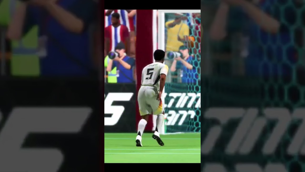 Penalty kick left or right 