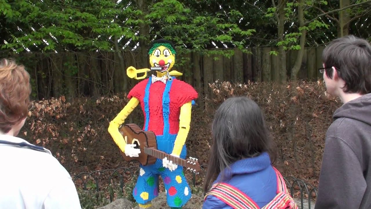 Legoland 2011 - Path to Miniland