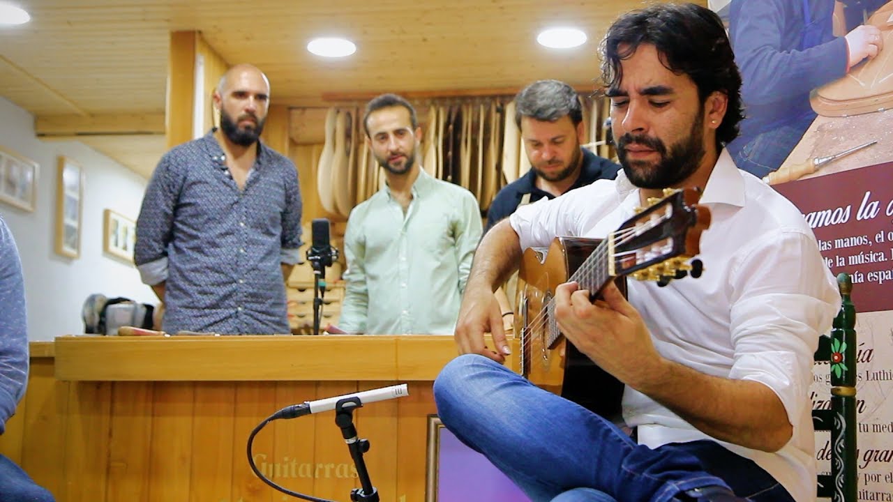 Guitarreria Alvarez & Bernal - Daniel Casares 