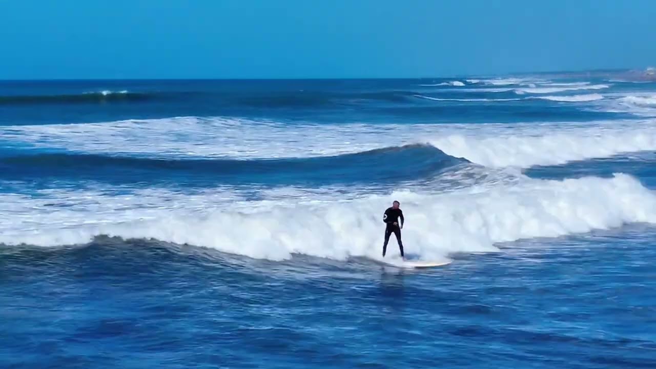 Mañana de surf en Villa Gesell 
