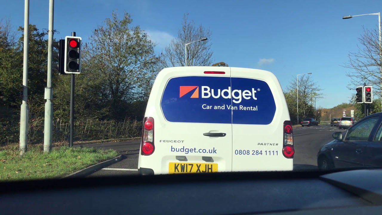 Ilford to Woodford via A406