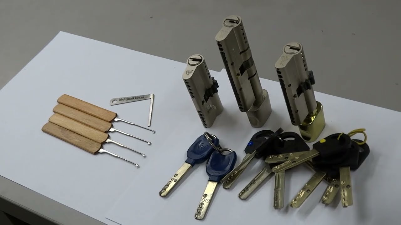 клюшки MTL 5 R/L Classic тMul-T-Lock Classic Pro Mul-T-Lock 7x7 MTL400 R    Rav-Bariach