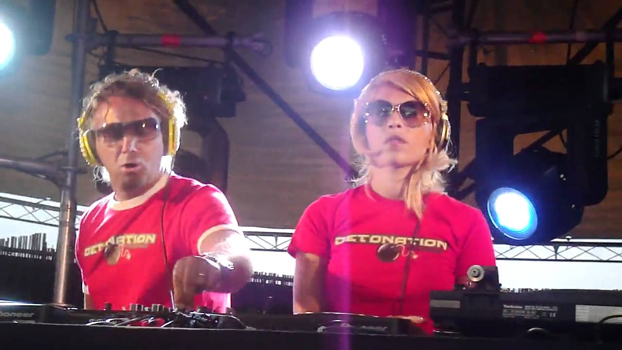 THE QONTINENT 2010 || DANIELE MONDELLO & EXPRESS VIVIANA || HD