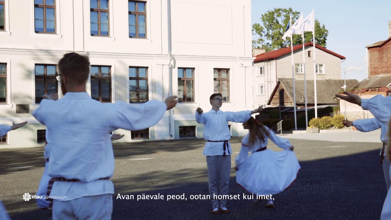 Võru Gümnaasiumi rahvatantsurühm Hopser