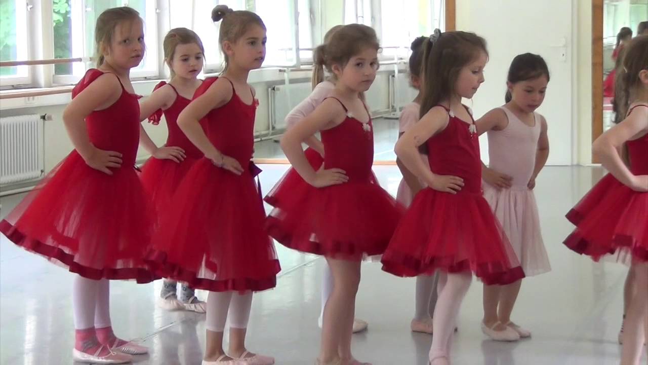 Ballettschule stage door