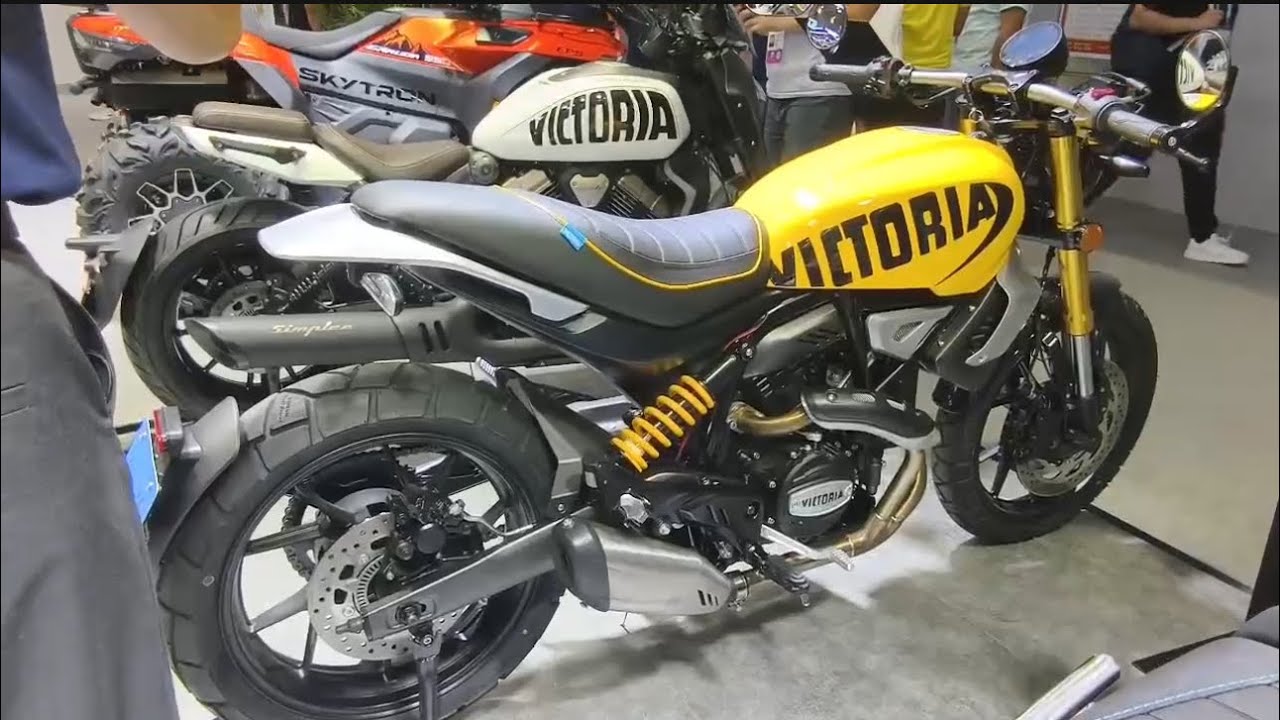 QJ Moto Motorcycles Canton Fair Walk through #QJmoto #ChinaMotorcycle #CantonFair #ChinaLife #China 