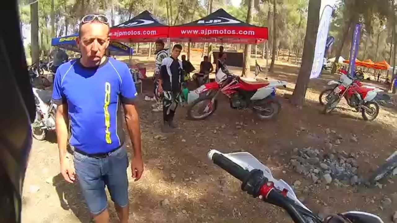 רכיבת מבחן על AJP