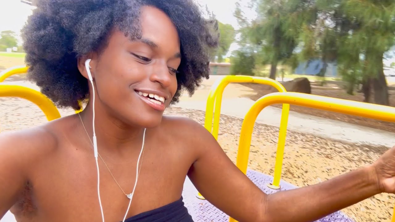I found a merry go round ✨ (pure joy)