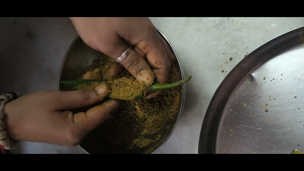 Hari Mirch ka Aachar ( Moti Bharwa Mirch )