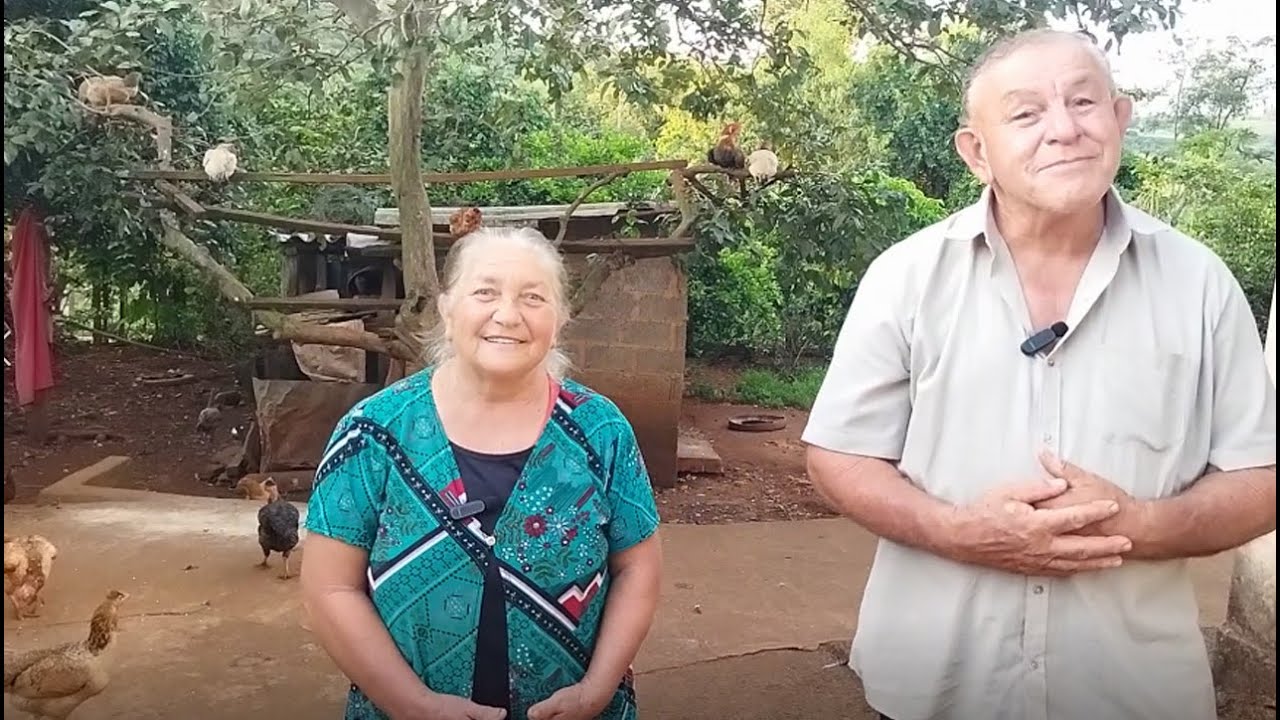 A SANTINHA DO BAIRRO, MARIA DAS DORES