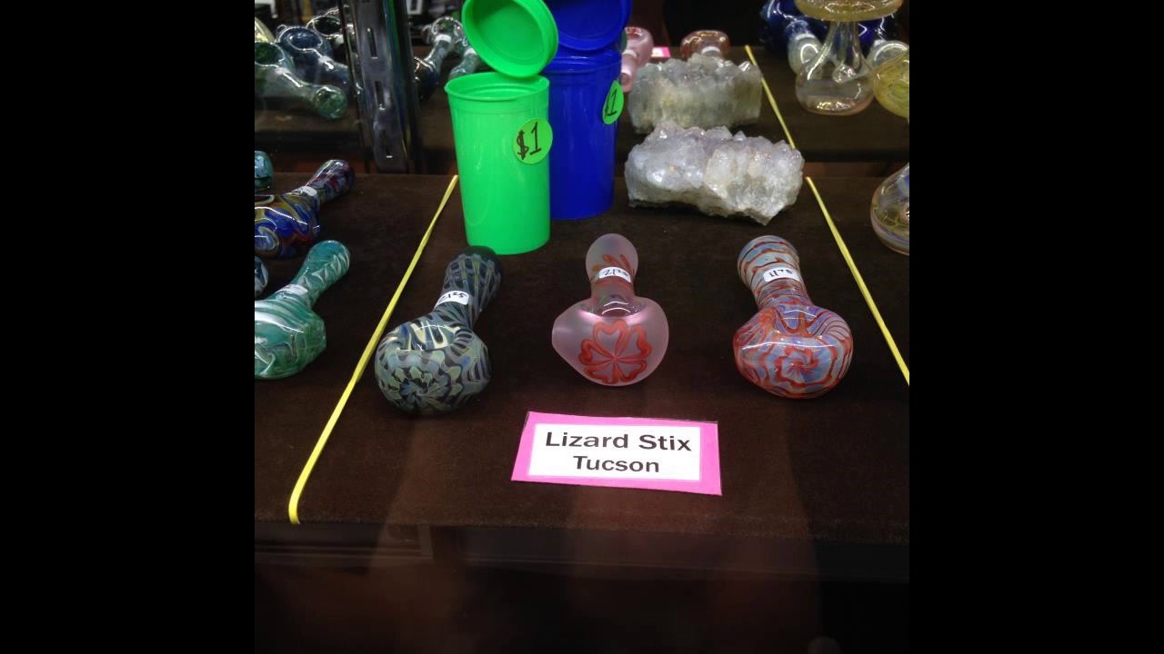 Bud's Glass Joint