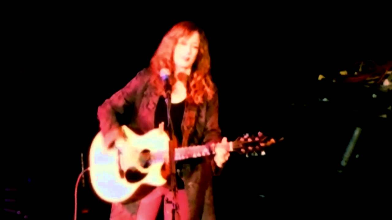 patty larkin Dec 17 2010 Dont Explain