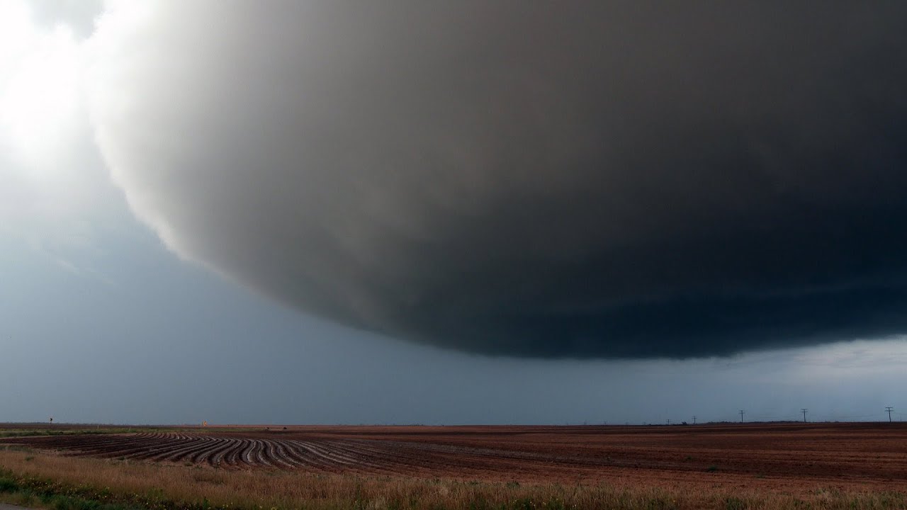 WILD UFO Supercell Thunderstorm w/Corkscrew Updraft