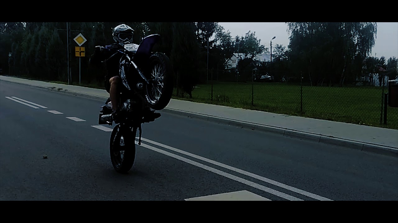 Sumermoto Day By Yamaha XT 150 #1