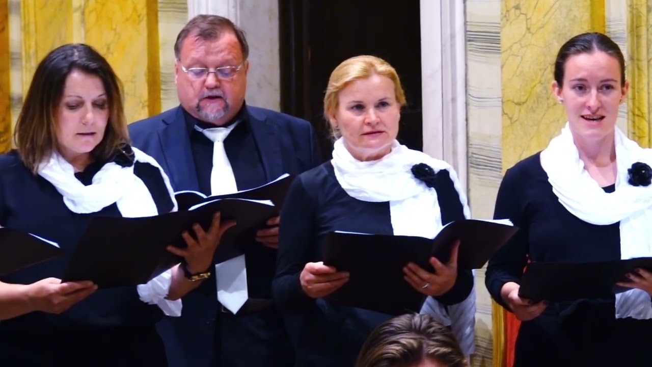 9  Domine Deus   Taize