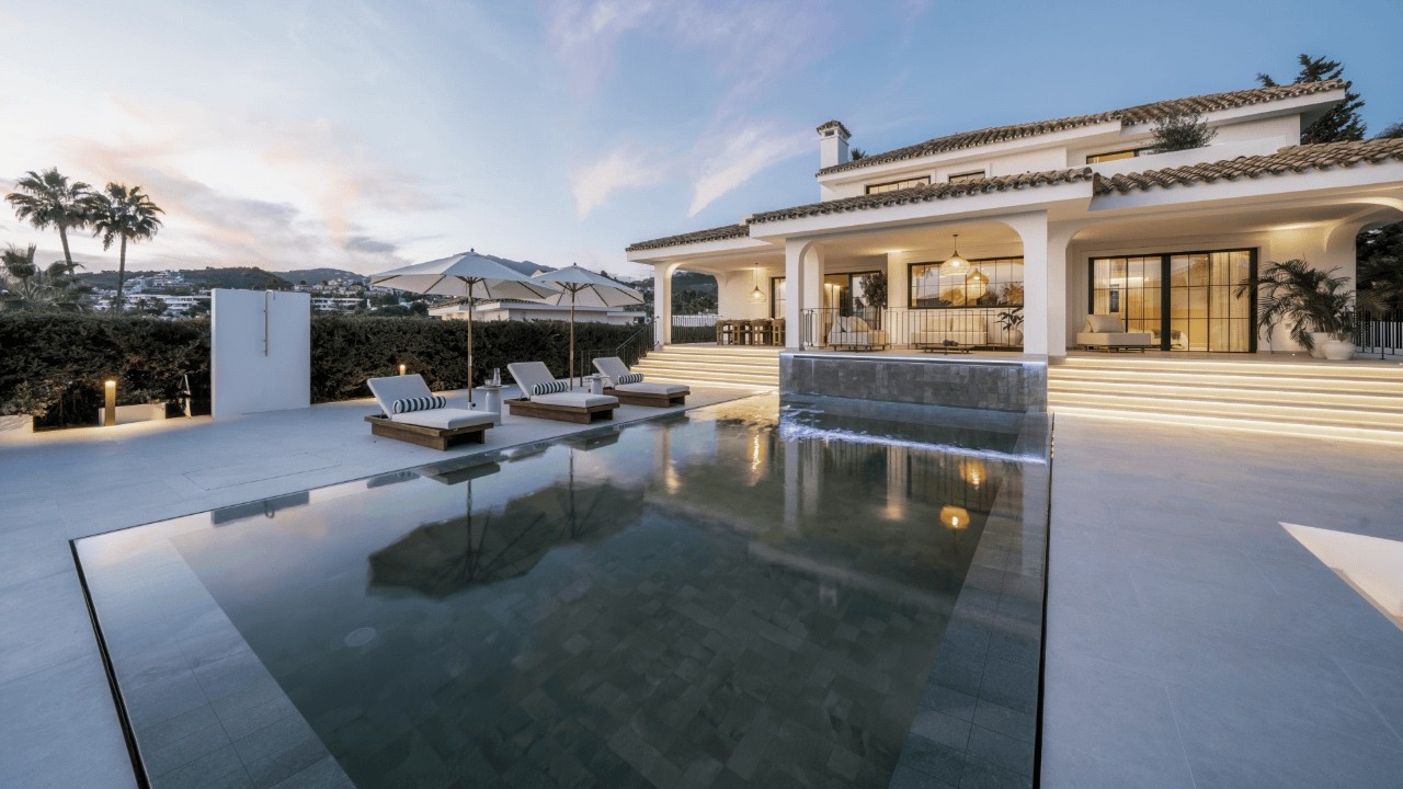 4.950.000€ NUEVA ANDALUCIA Marbella Villa 5 Beds DV3410