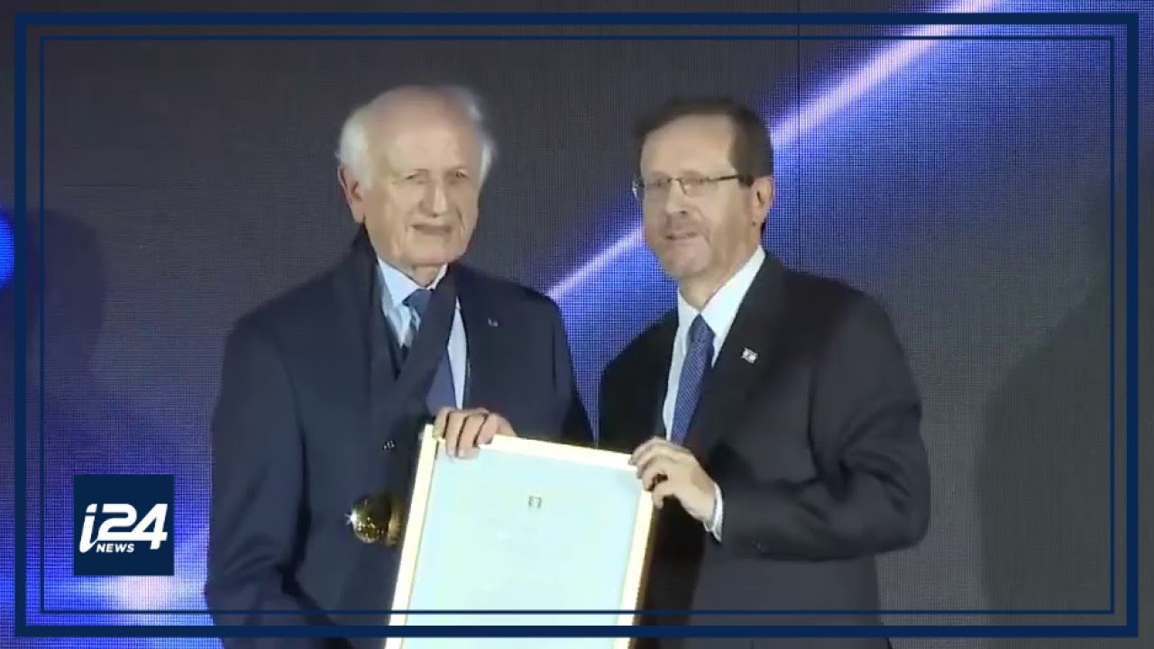 MAGHREB | Le conseiller royal André Azoulay décoré en Israël