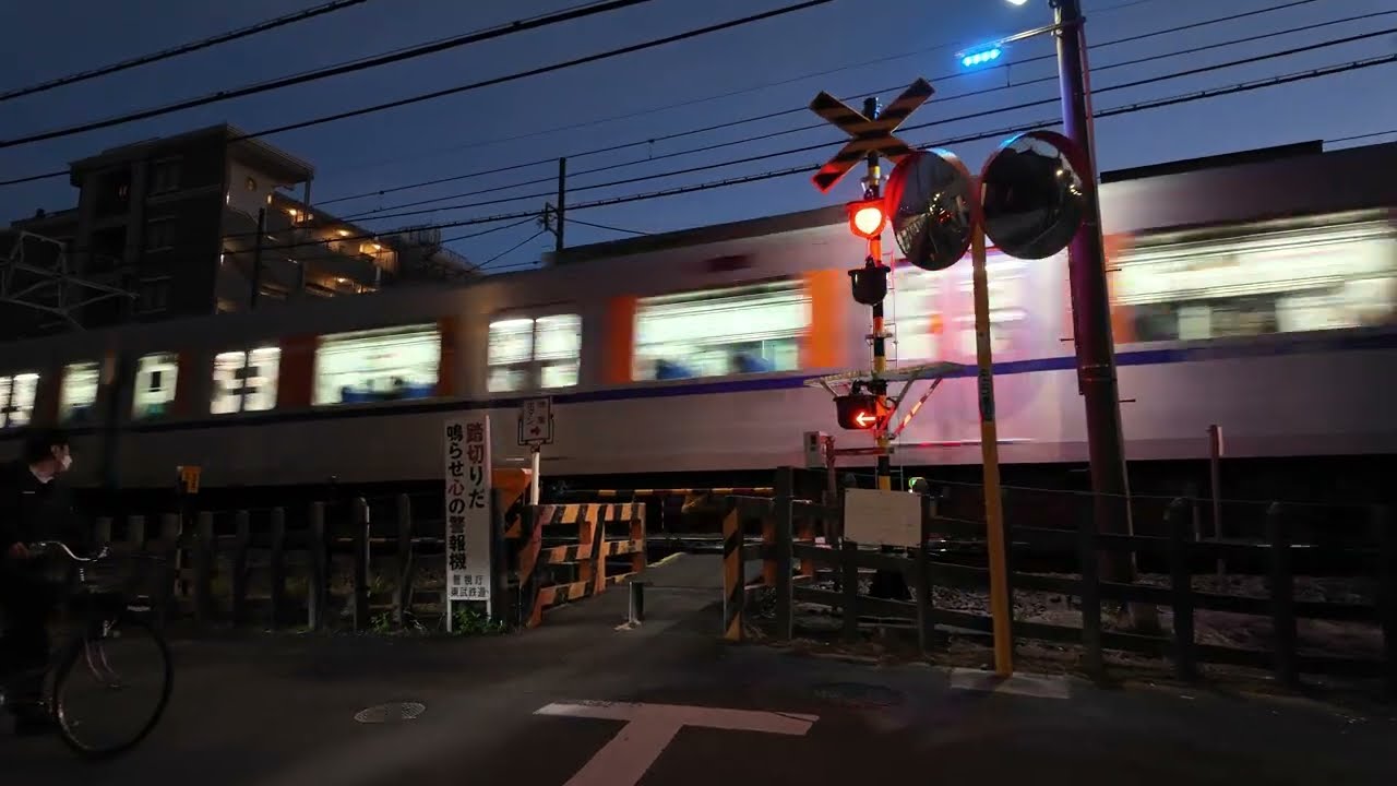 Strolling Tokyo at Dusk 東京のどこか 静かな街並み 夕暮れ散歩 Quiet Neighborhood in Tokyo | Shot on DJI OSMO Pocket 3