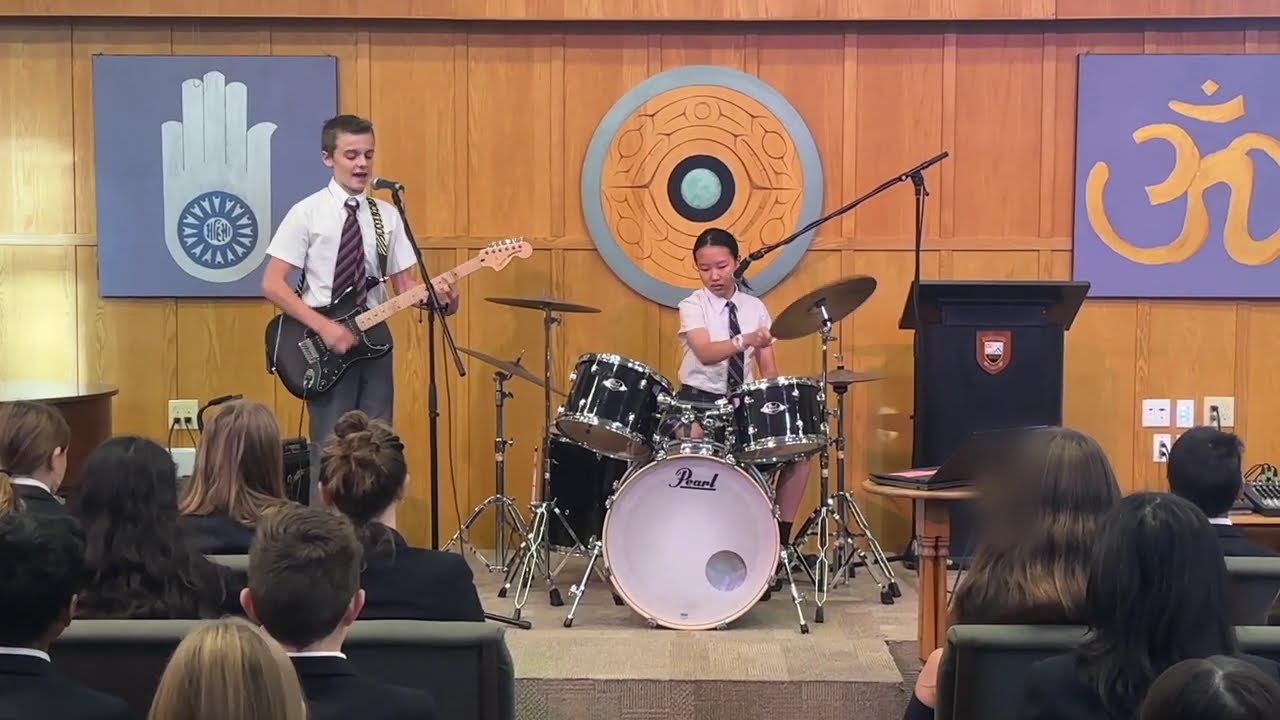 Middle School band plays Basket Case by Green Day