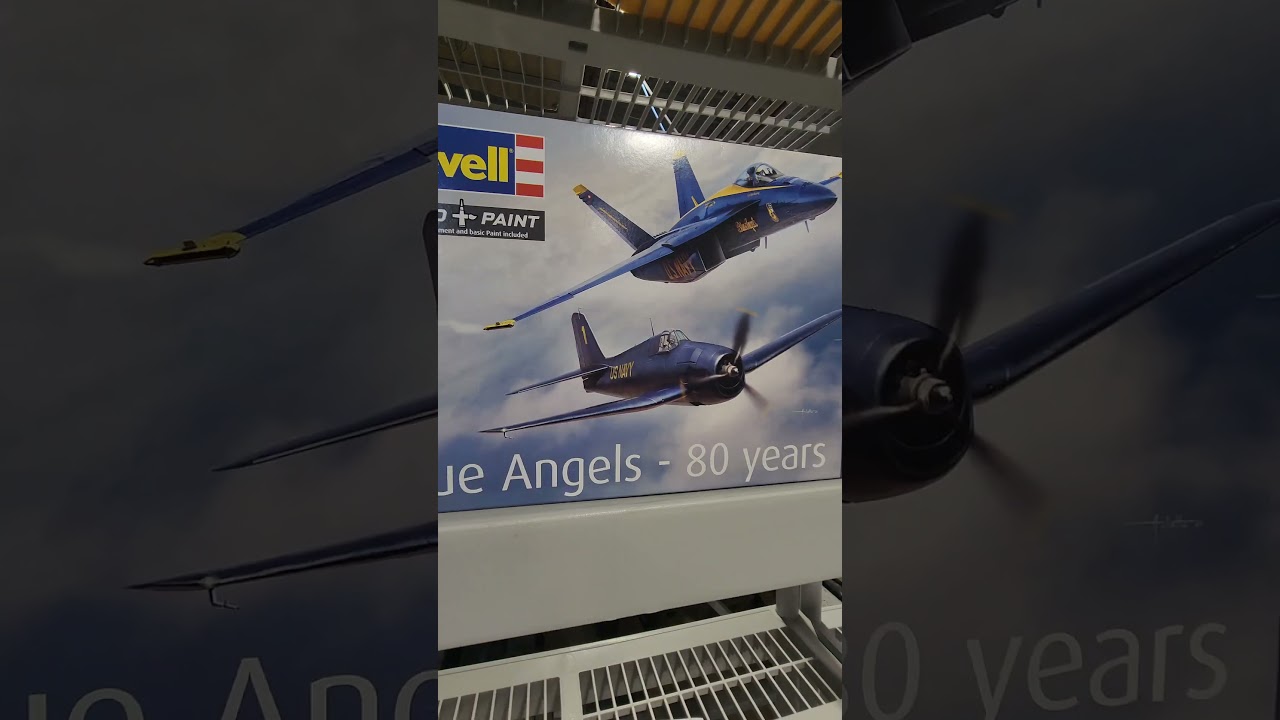 New model kits from Revell have arrived! let's take a look!#modelplane #modelkit #sr71 #airforce