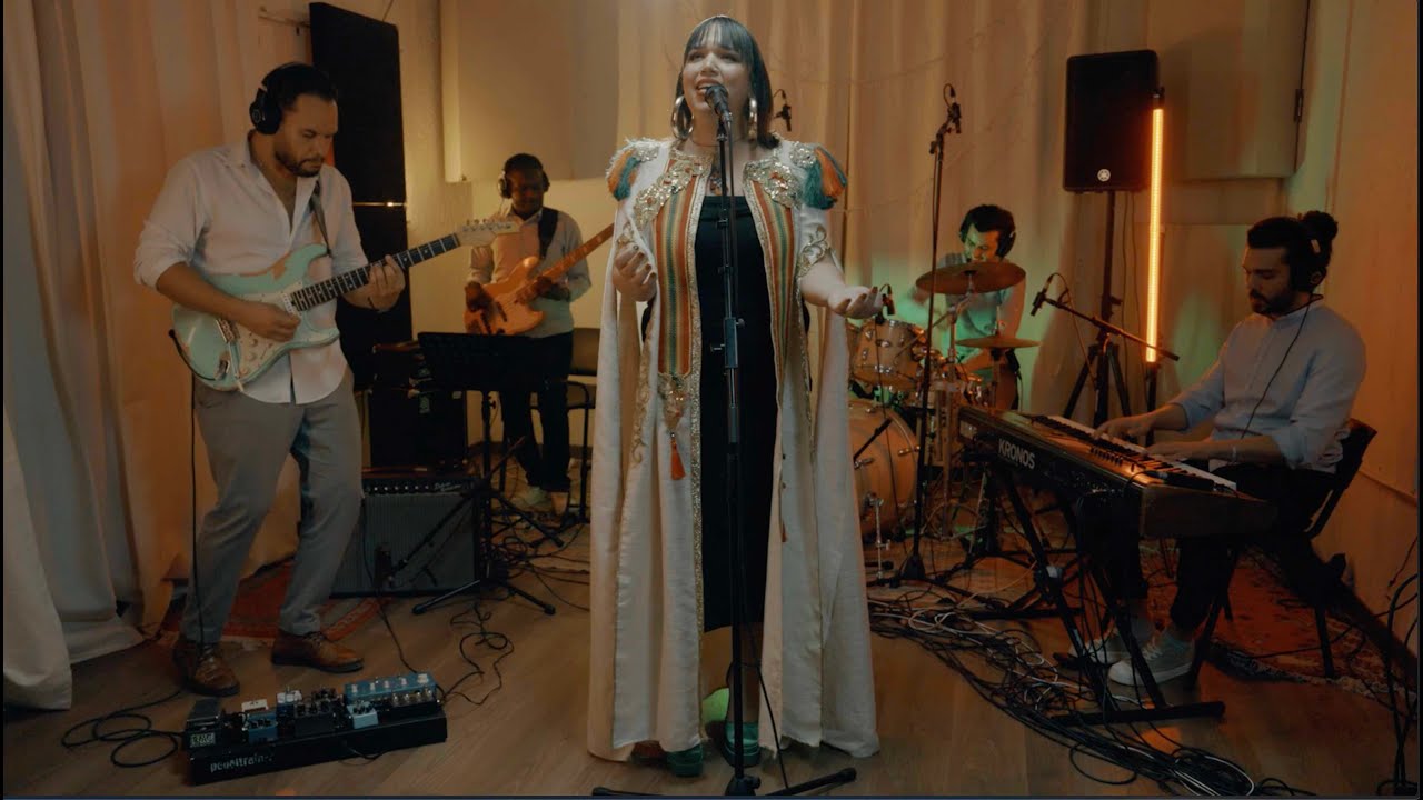 Gamra Band - Zina Ya Bent El Hanchir
