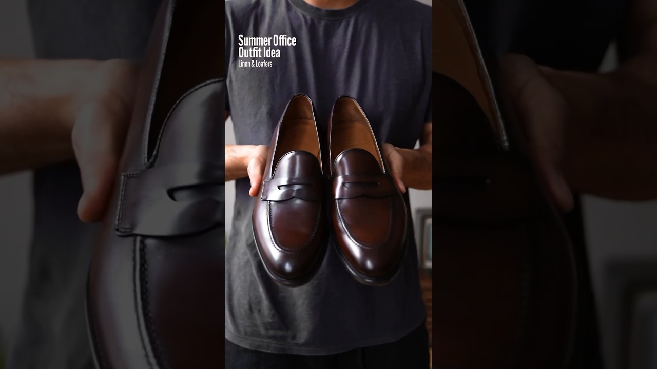 Summer Office Outfit Idea: Styling Penny Loafers #outfitinspo