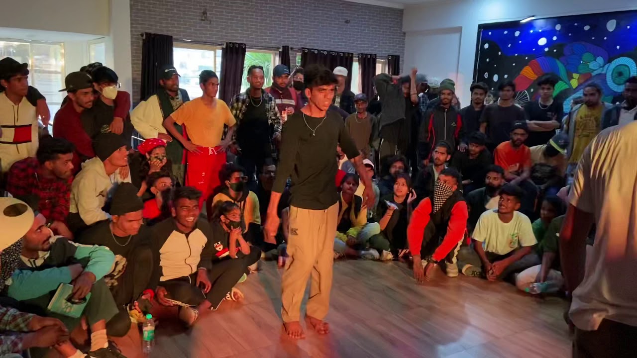 Popping battle 2021 &ldquo;Underground Dance Battles India 2021 ( 1 vs 1 Popping Dance ) By Vikash Sharma