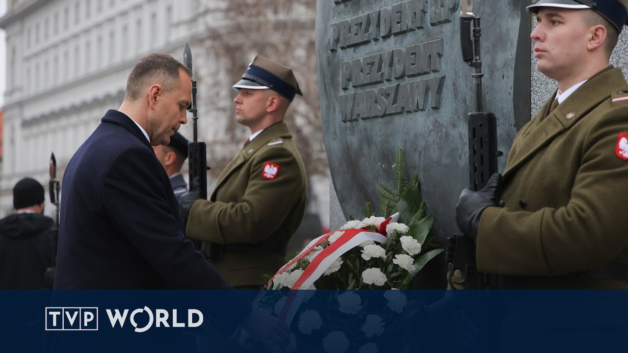 Polish leaders pay tribute on National Independence Day | Midday Report