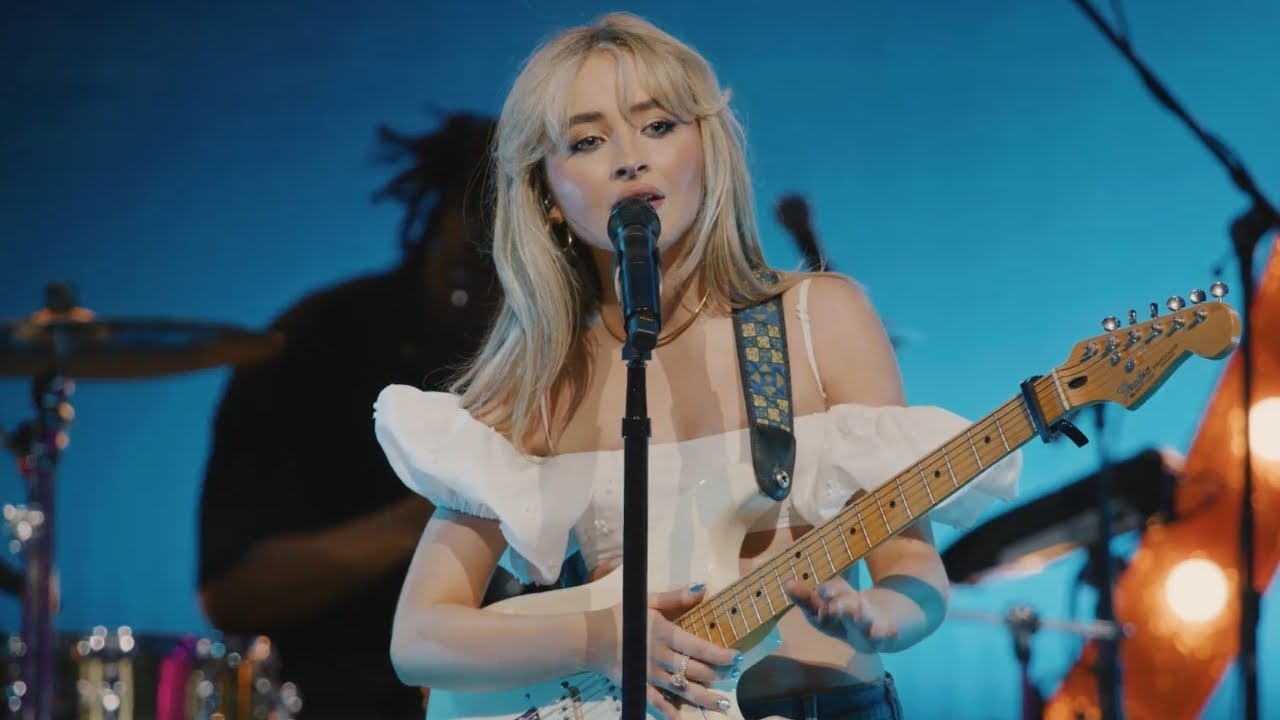 Sabrina Carpenter - Tornado Warnings (Live at Samsung x Billboard 'Summer of Galaxy' concert)