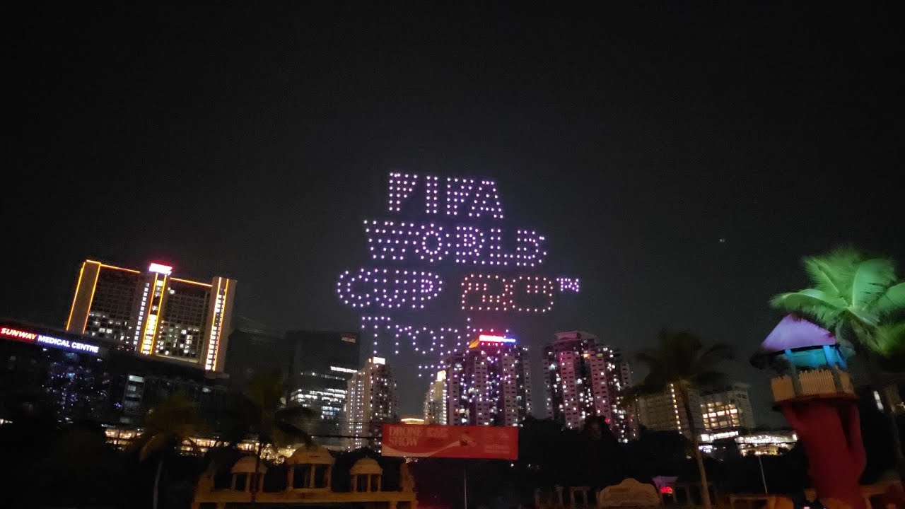 HIGHLIGHT: Coca-Cola Malaysia's FIFA Drone Show at Surf Beach, Sunway Lagoon