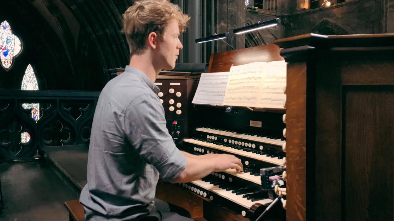 Andrew Forbes plays Bach 'Kleines harmonisches Labyrinth' – Glasgow Cathedral organ