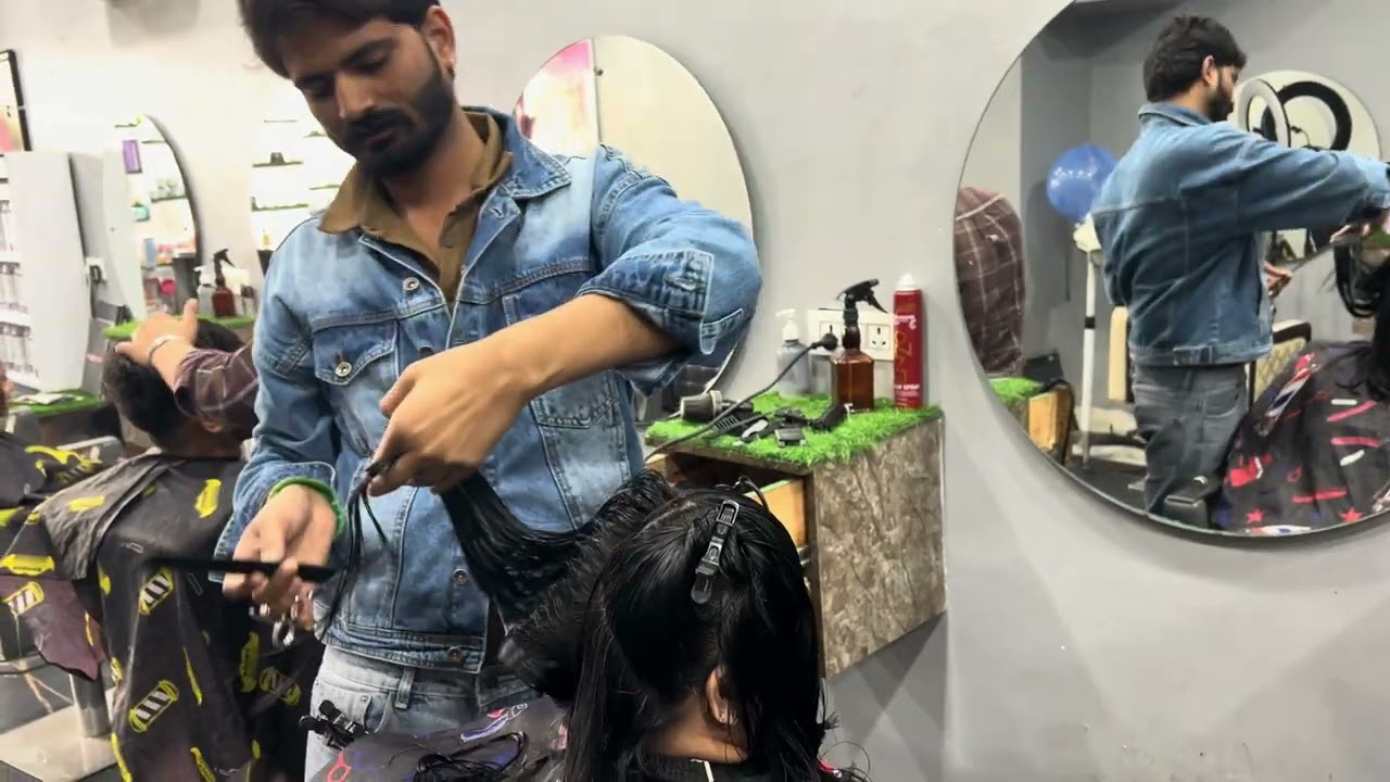 Indian layered hair cut at home/ Multi step hair cut kaise kare/ 3step layer with front feather cut