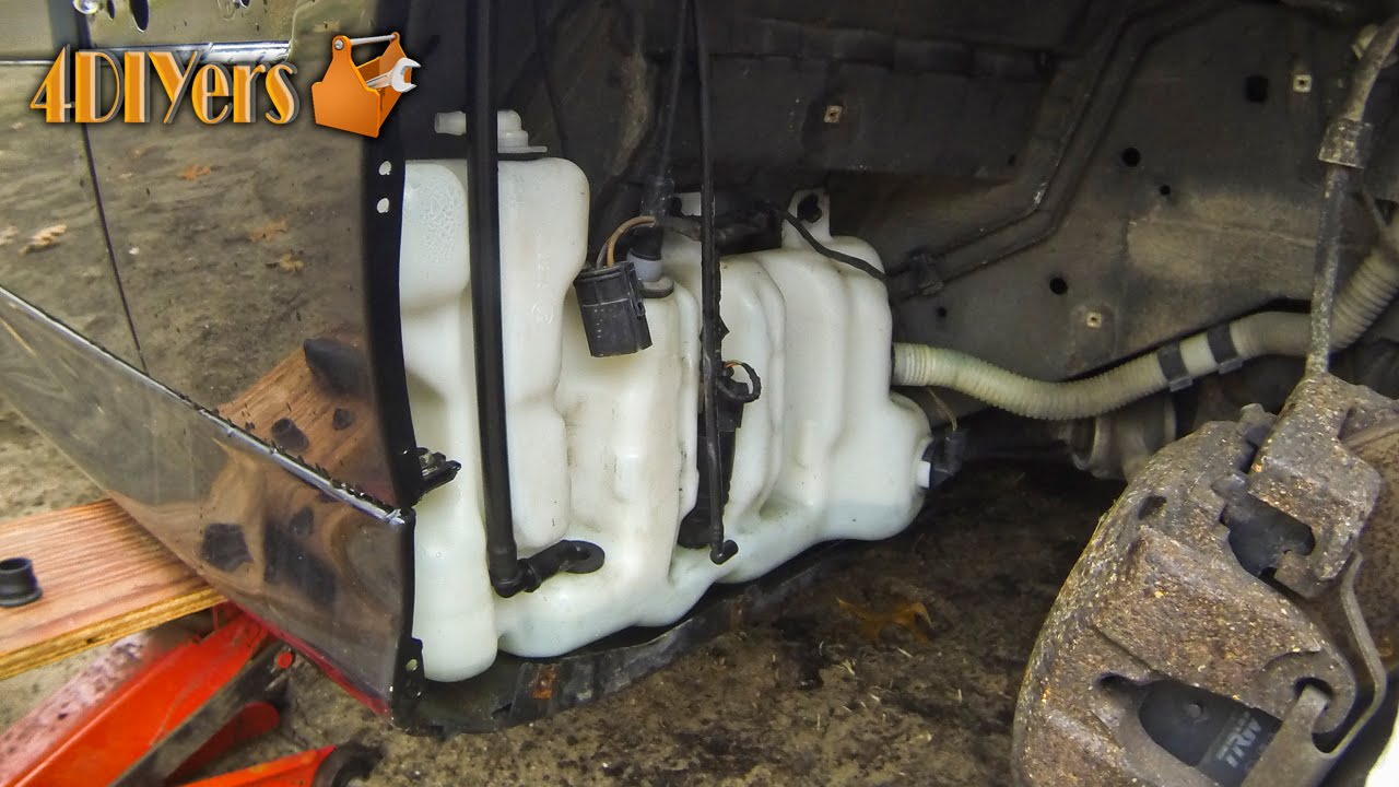 DIY: BMW E39 Washer Tank Grommet Replacement