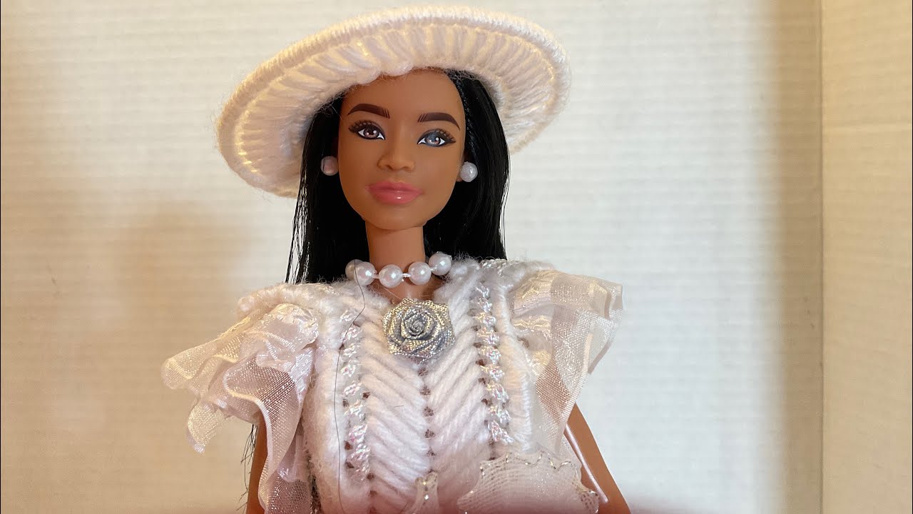 Plastic Canvas Beautiful Doll