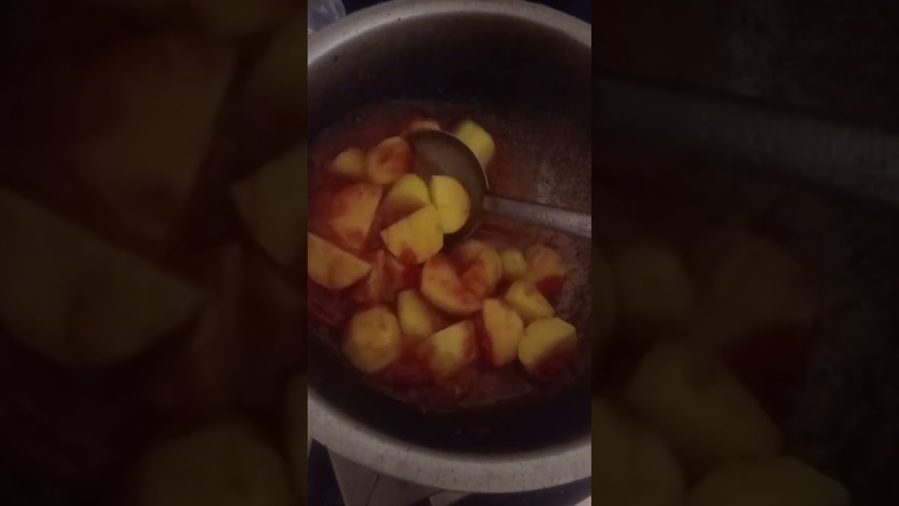 Alo Chicken 🐔🍗 ka salon#familyvideos #chicken #chikenrecipe #familyvideos #chicken #familyvideos 