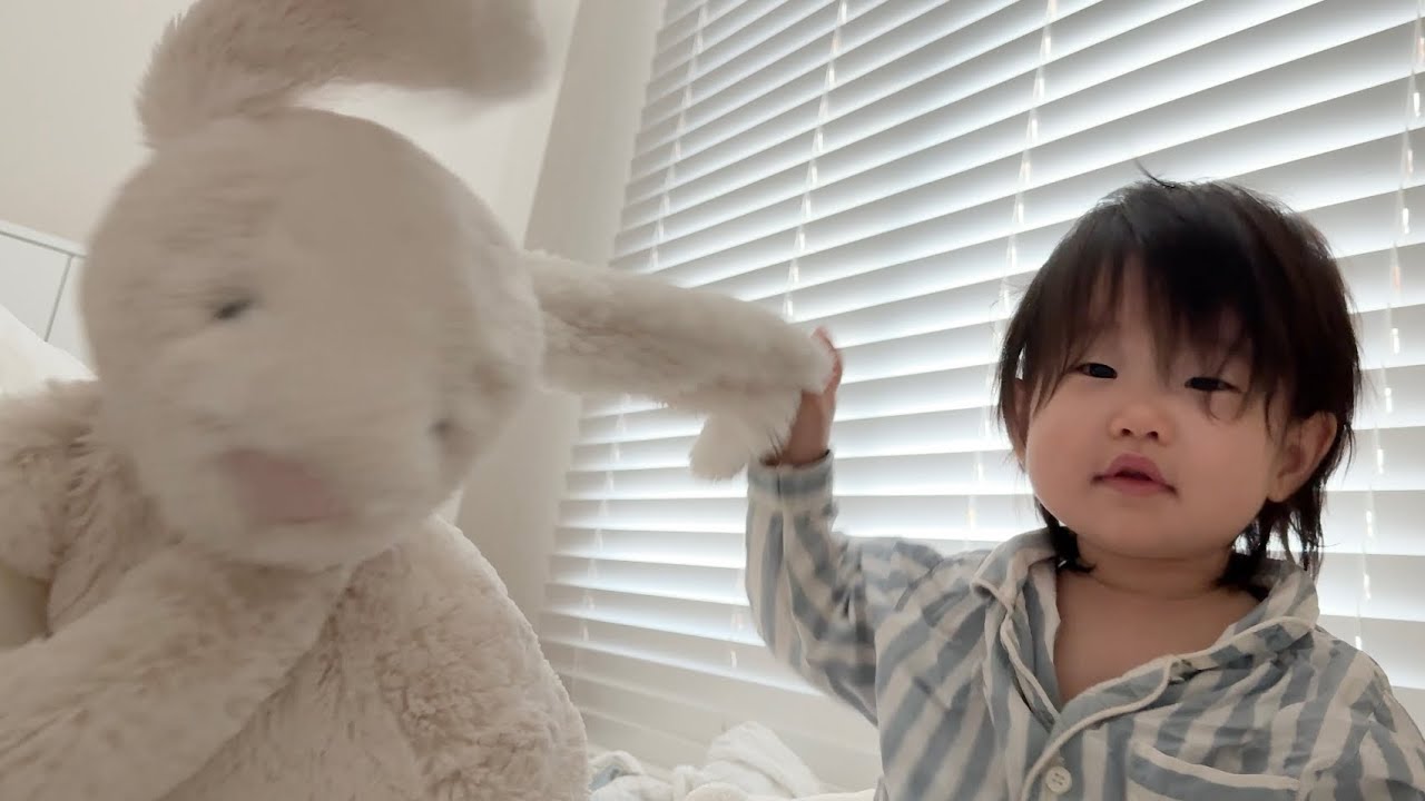 자기가 토끼인줄 아는 아기