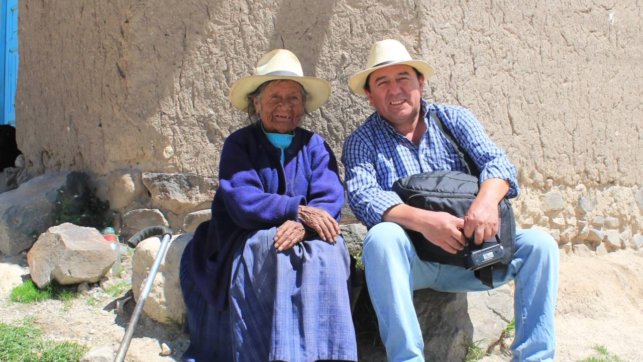 Coracora sus calles . Ayacucho Perú -12 . Música : Celso Torres
