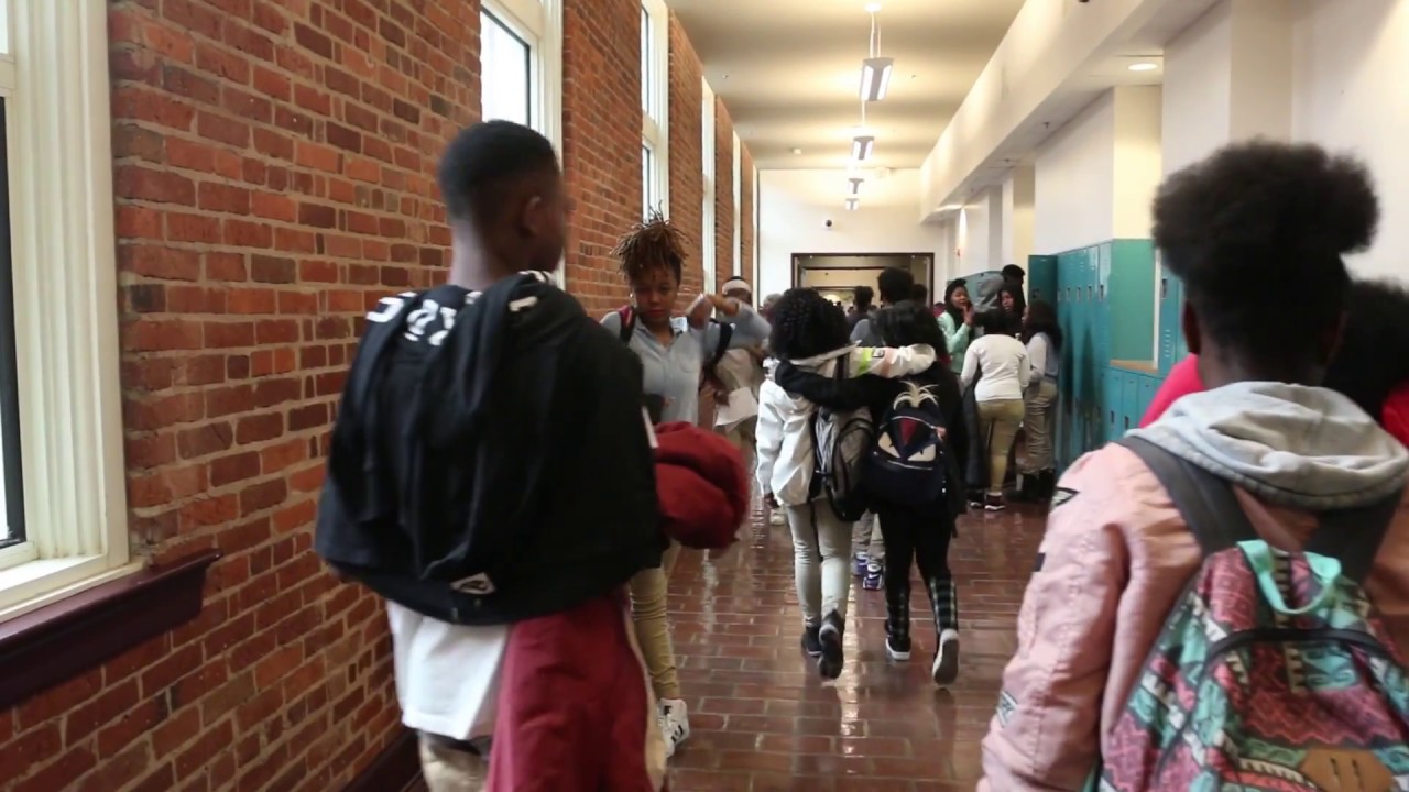 Eastern Senior High School  Passing Period