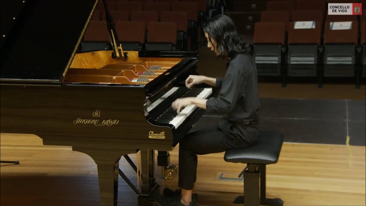 LISZT Reminiscences de Robert le Diable - Yi-Chung Huang (LaDivinaFanatic)