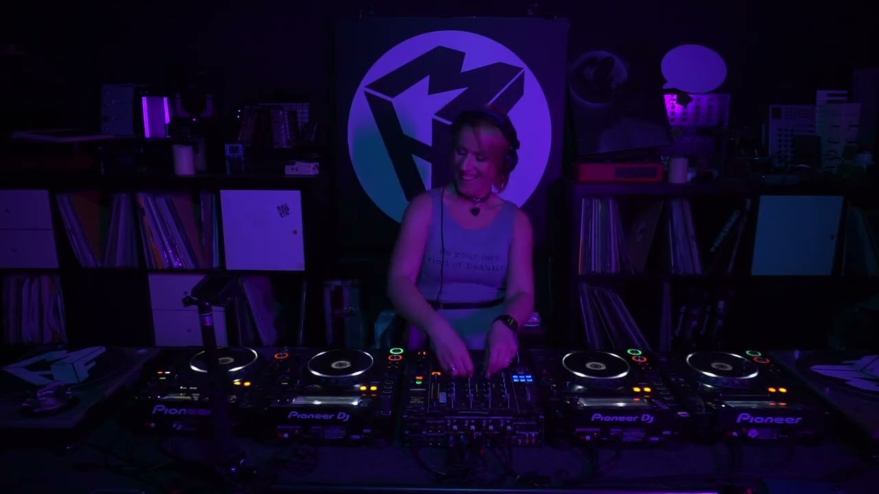 Mystia - Melodic House & Techno // Minimal Art Family