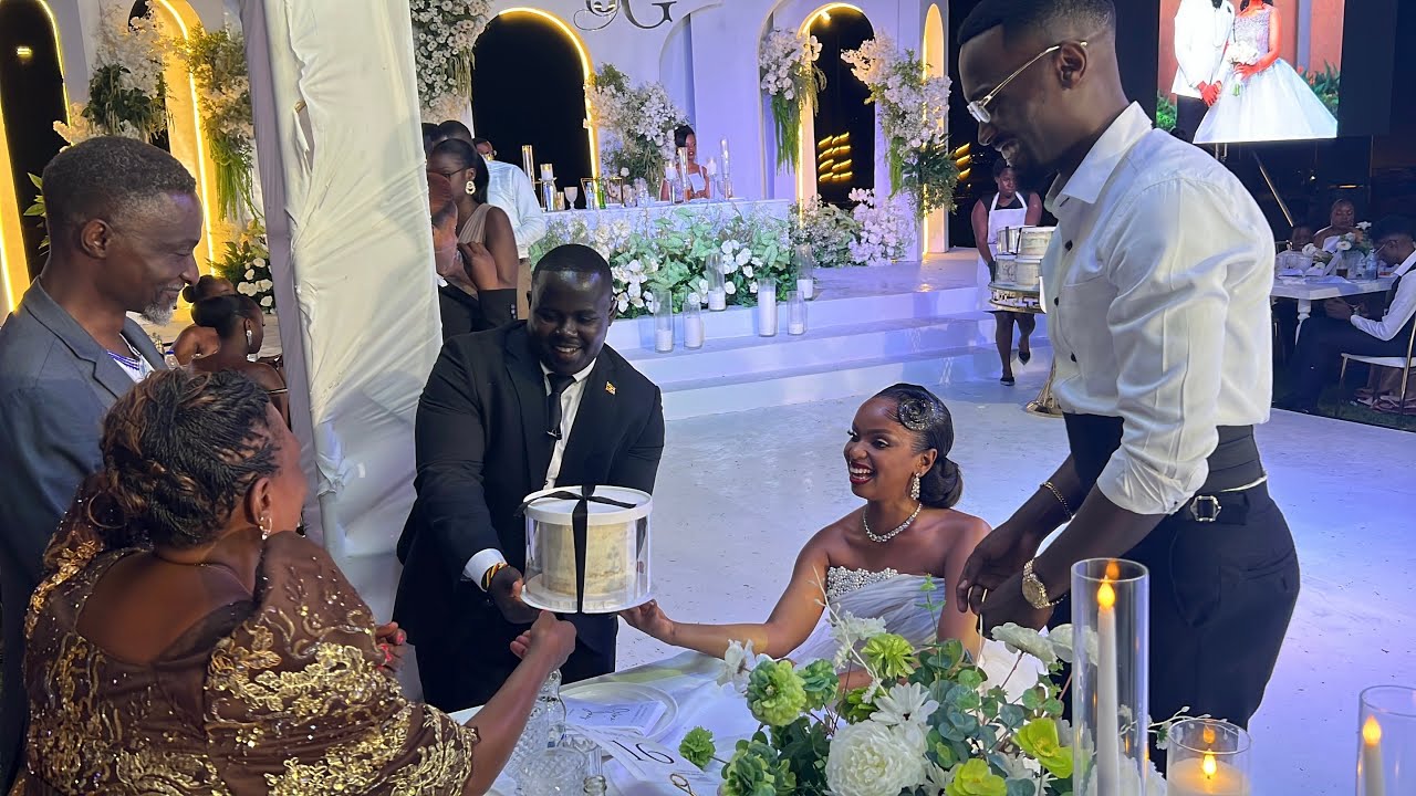 Thank You my Husband’s parents! Baby Gloria gifts Jonas parents with cake as appreciation token 